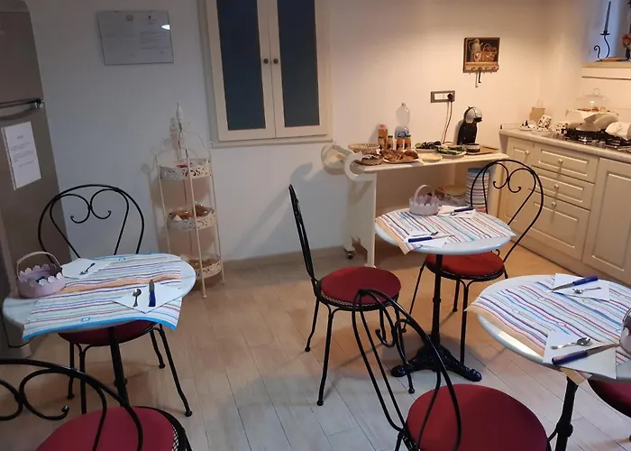 住宿加早餐酒店 Adriana 帕奥拉