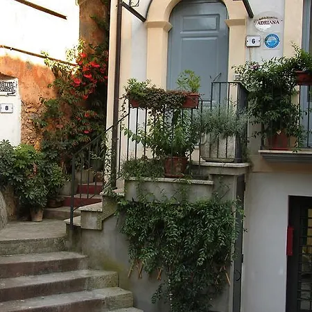 Couette-café Adriana Paola